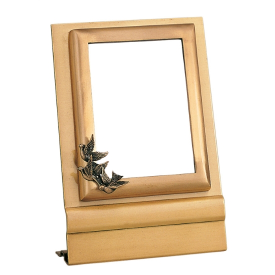 Picture of Rectangular photo frame with doves - Ground mounting - Olpe Volo line - Bronze