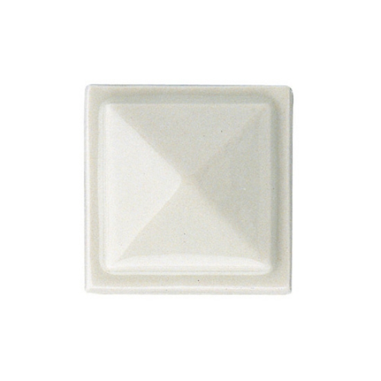 Picture of Pyramidal stud edged in porcelain (non load-bearing)
