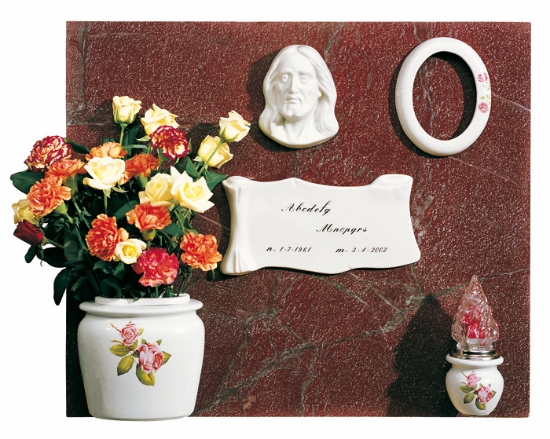 Immagine di Proposta Lapide - Linea Venere porcellana bianca decorata con rose - Vaschetta portafiori lampada cornice - Targa Gesù e pergamena 